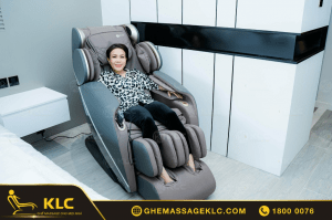 Ghế massage KLC K8899 có thiết kế sang trọng, nhiều tính năng hiện đại